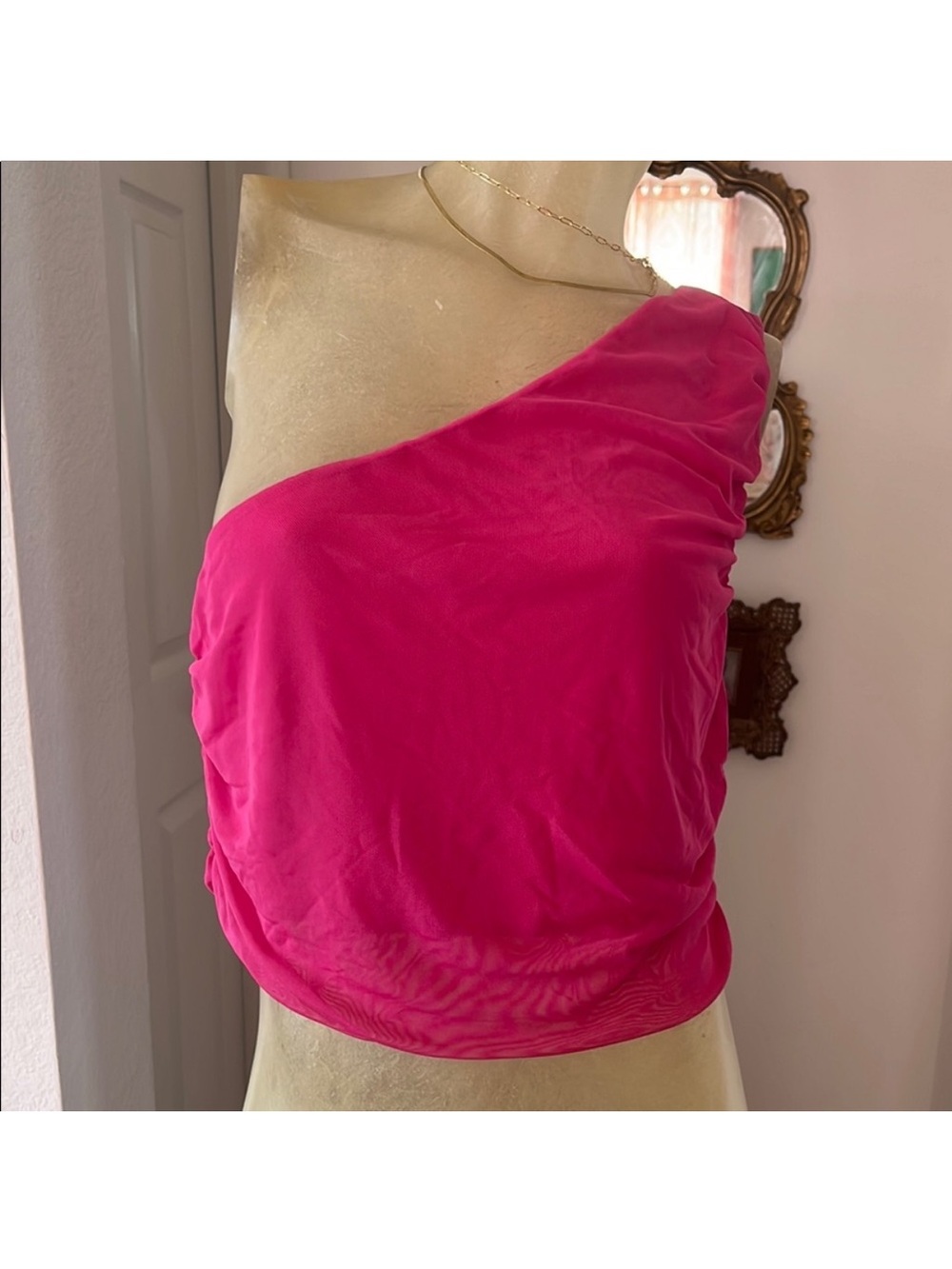 House of Harlow 1960 Hot Pink Top